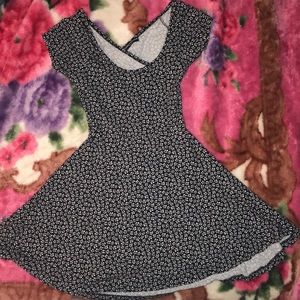 Brandy Melville Bethan dress